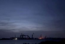 Photo of ВСУ ударили ракетами по заводу «Залив» в Керчи и повредили российский корабль. Что известно