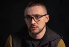 Photo of Украинский блогер и активист Сергей Стерненко заявил, что на него совершено покушение. СБУ уже задержала стрелявшую