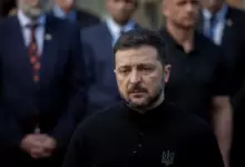 Photo of «Большая театральная постановка». Зеленский отверг предложение Путина о трехдневном перемирии на 9 мая