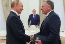Photo of Уиткофф встретился с Путиным в Кремле за два дня до истечения ультиматума Трампа. Что они могли обсуждать?