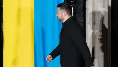 Photo of Зеленский подписал закон об отмене защиты русского языка. Что это означает
