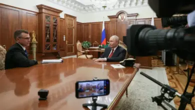 Photo of «Ущерб есть». Путин об атаках Украины, дефиците бензина, договоренностях Анкориджа и заявлениях Лукашенко — главное из интервью Зарубину