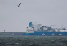 Photo of На газовозе «Газпрома» установили пулеметы, узнали журналисты. Зачем?