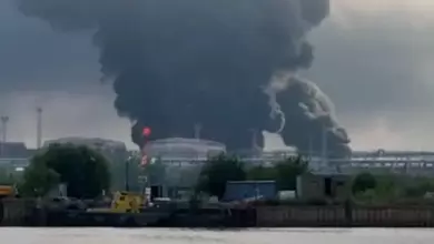 Photo of Массированная атака дронов ВСУ по Петербургу: горит нефтяной терминал