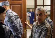 Photo of Зампреда «Яблока» Льва Шлосберга приговорили к 11 годам колонии