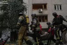 Photo of Обмен ударами между Россией и Украиной: ВСУ атаковали сразу пять заводов, в Киеве погибли пять человек, в том числе ребенок