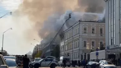 Photo of Российские военные дважды за день атаковали центр Киева дронами, удары пришлись по Академии наук и медцентру. Что известно